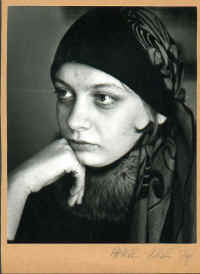 Anne-Lise-1974..jpg (51629 byte)