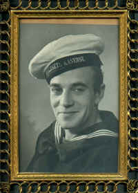 Far-Marinesoldat.jpg (85191 byte)