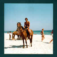 Jeg-til-hest-paa-Grand-Cana.jpg (24974 byte)