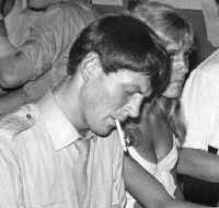 John-og-Bitten-Farum-soldat.jpg (47537 byte)