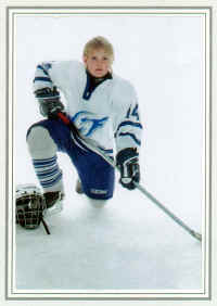 Lukas-paa-isen.jpg (55905 byte)