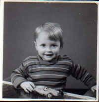 Min-halvbror-Kenneth-Thomse.jpg (21178 byte)