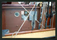 Morten-Emil-i-kabyssen-ombo.jpg (38389 byte)